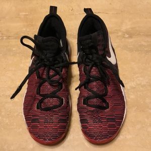 Nike Zoom Running Shoes Size 6Y Red